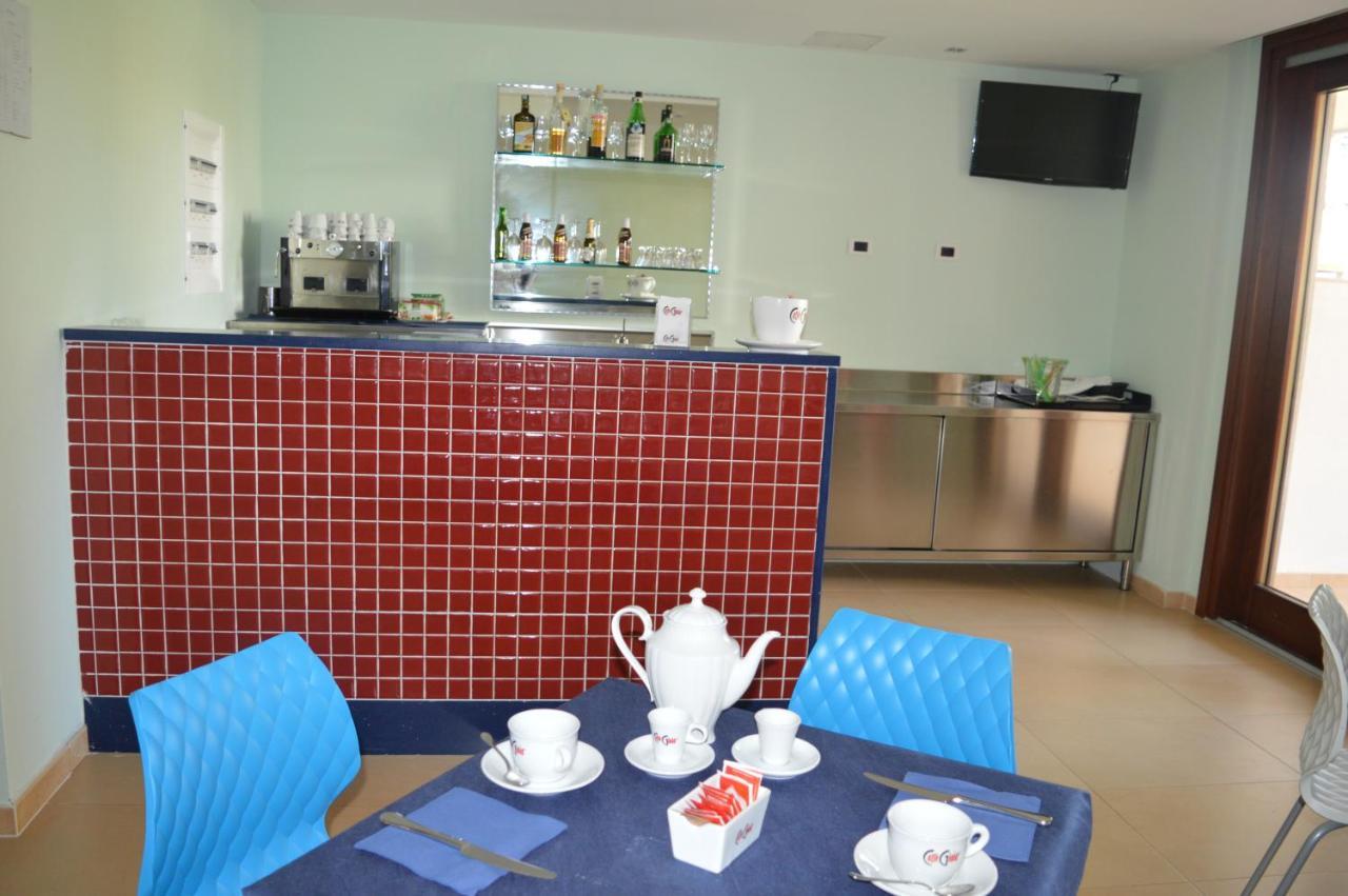 Prince Franklyn Hotel Santa Maria di Castellabate Exterior foto