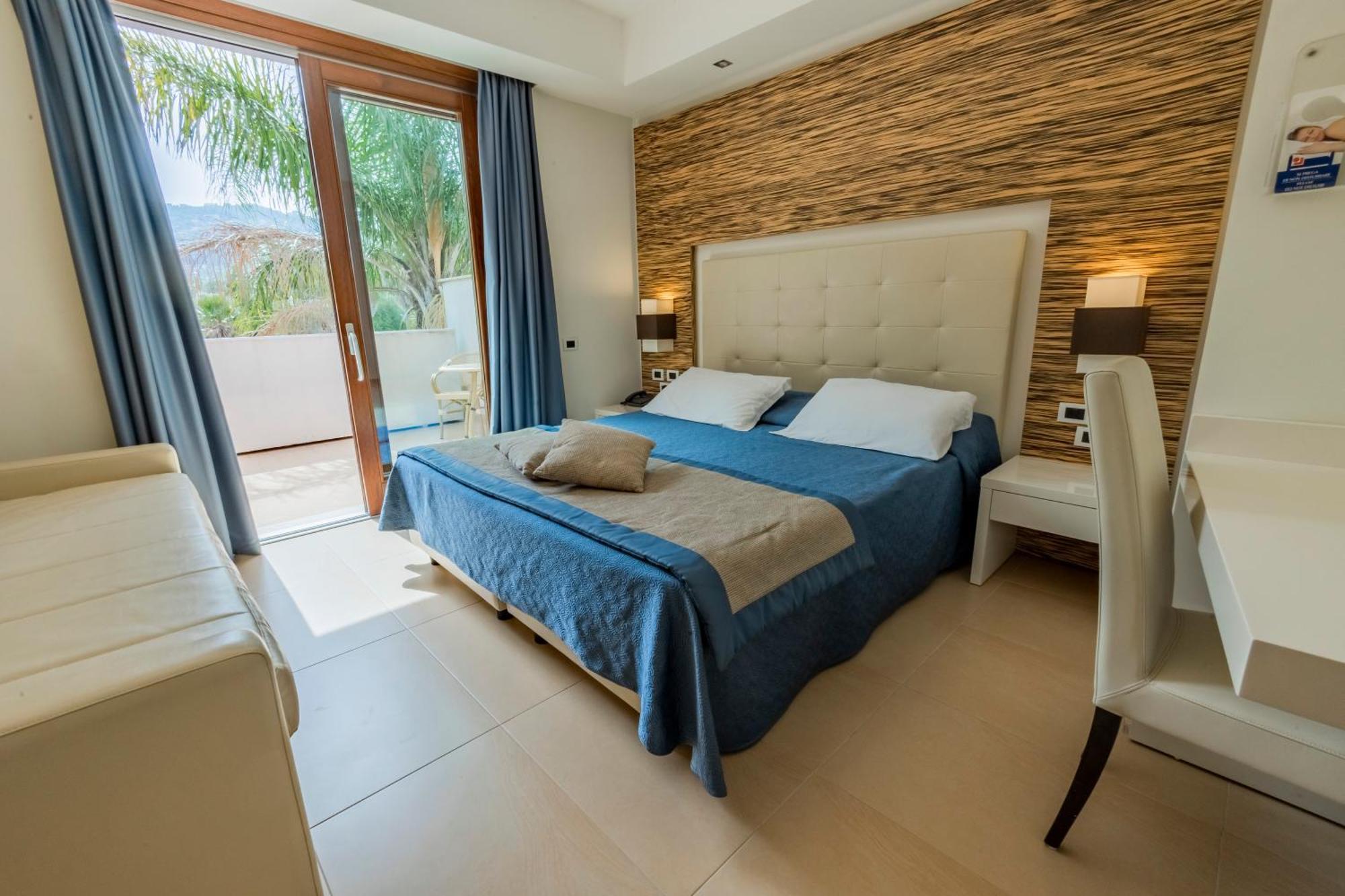 Prince Franklyn Hotel Santa Maria di Castellabate Exterior foto
