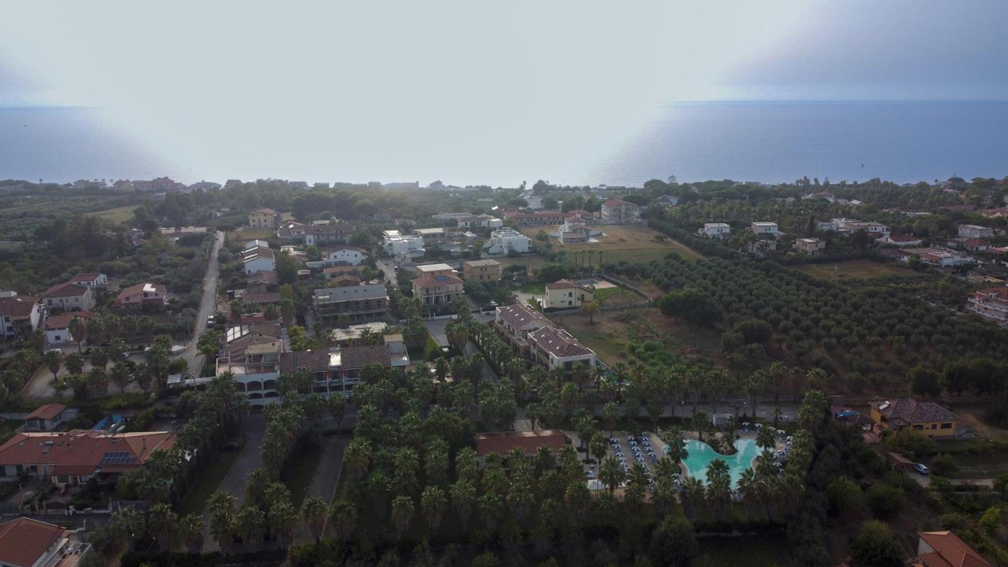 Prince Franklyn Hotel Santa Maria di Castellabate Exterior foto